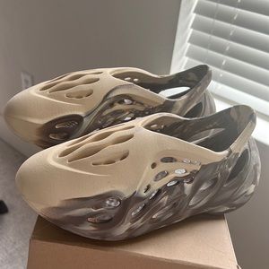 Authentic Yeezy Foam Runner - 7